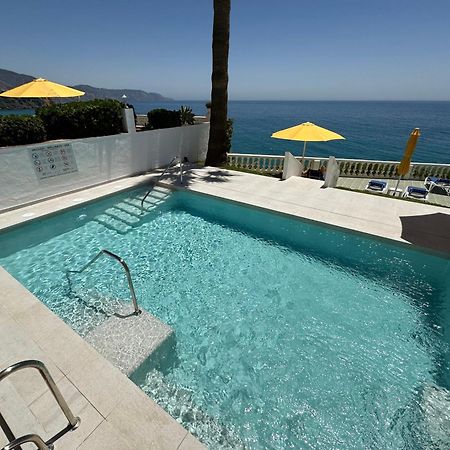 Hotel Paraiso Del Mar Nerja Bagian luar foto