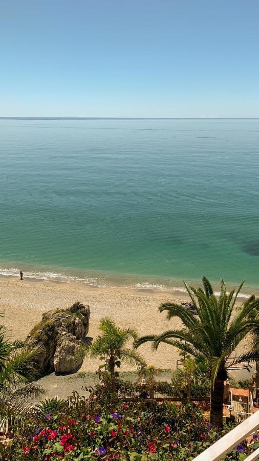 Hotel Paraiso Del Mar Nerja Bagian luar foto