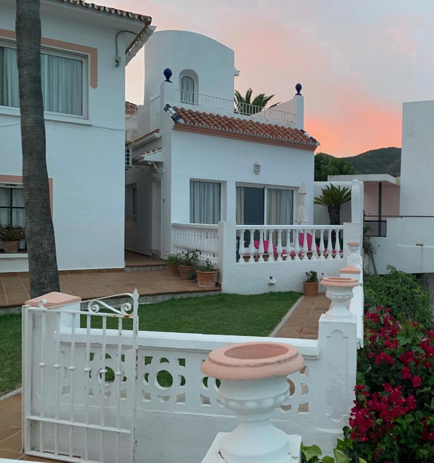 Hotel Paraiso Del Mar Nerja Bagian luar foto