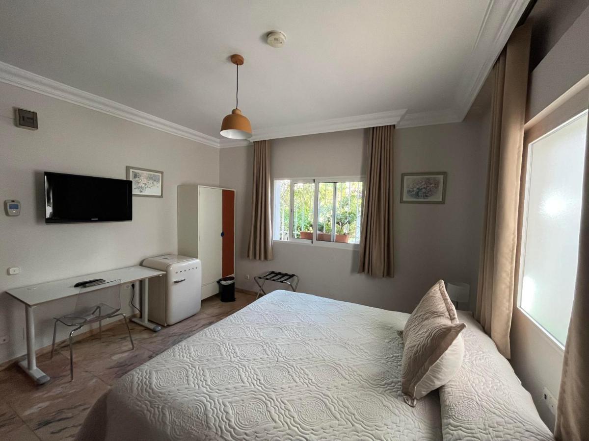 Hotel Paraiso Del Mar Nerja Bagian luar foto
