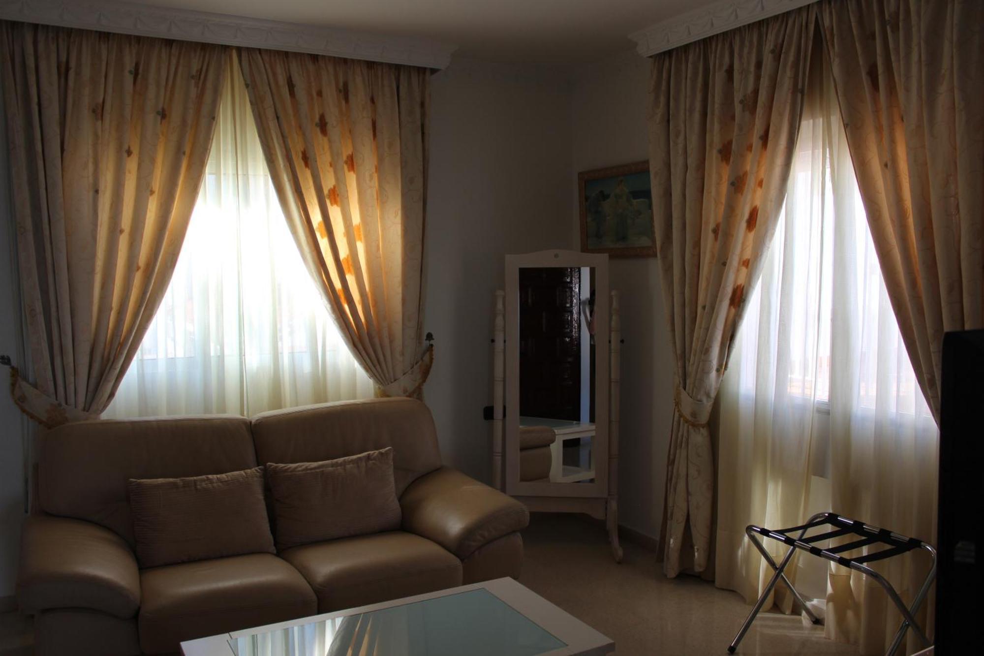 Hotel Paraiso Del Mar Nerja Ruang foto