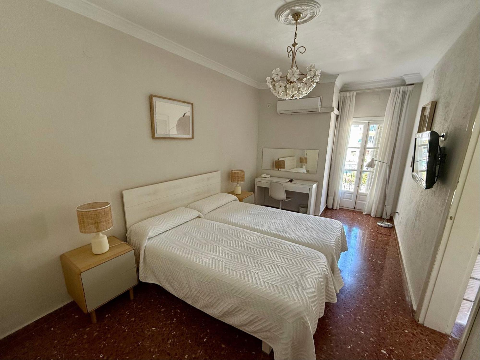 Hotel Paraiso Del Mar Nerja Ruang foto